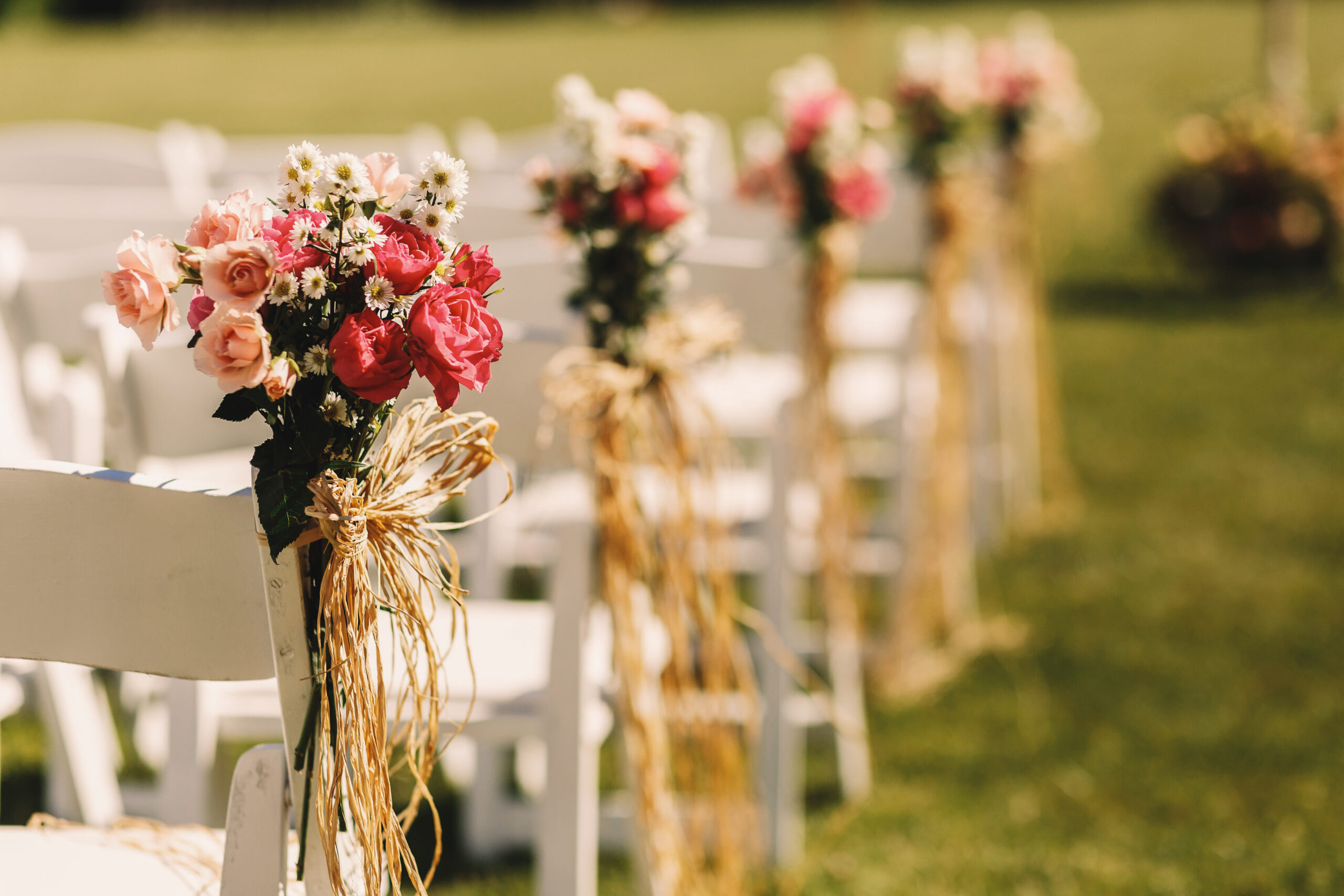 Décoration de mariage champêtre au Mas La Solarie dans les Cévennes